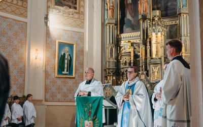 Raciąż. Dziękczynienie za plony i dom Boży