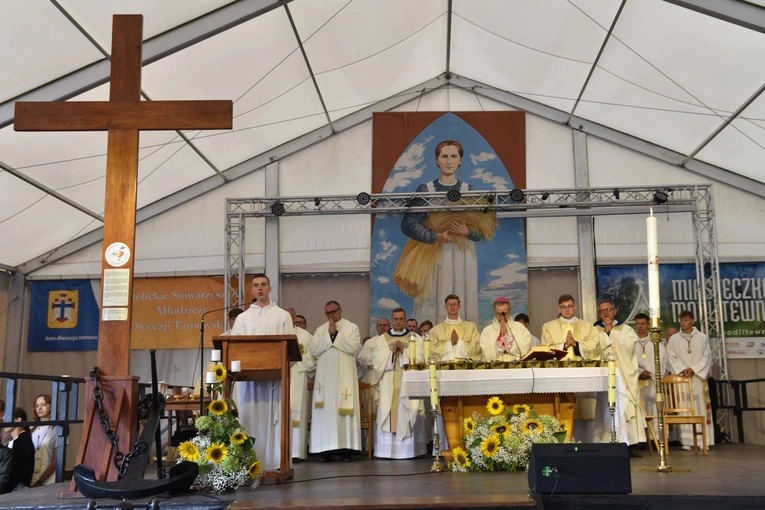 43. PPT - Msza św. w Zabawie