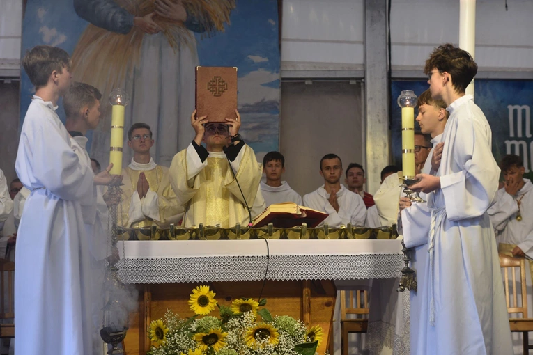 43. PPT - Msza św. w Zabawie