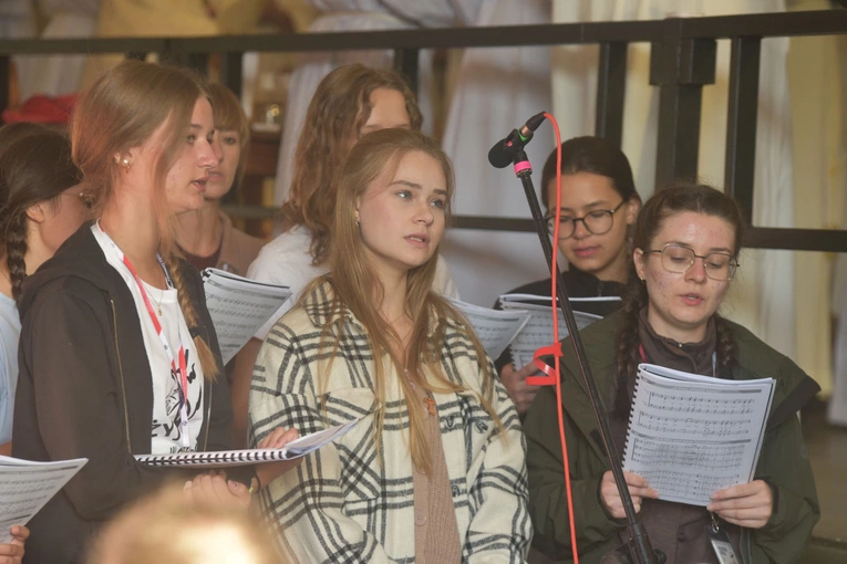 43. PPT - Msza św. w Zabawie