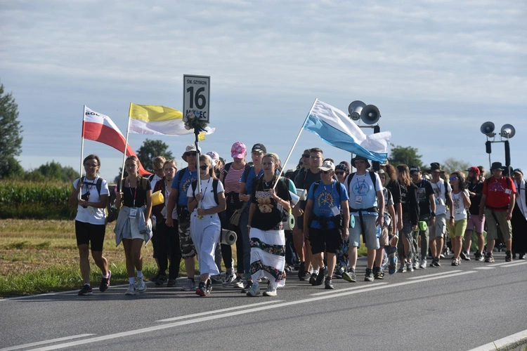 Grupa 16 - dzień 2