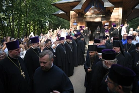 Grabarka: tysiące wiernych uczestniczą w Święcie Przemienienia Pańskiego