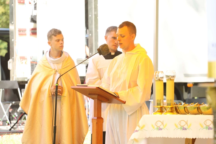 Msza św. w Proszowicach