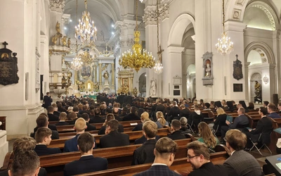Biegacze pełni wiary