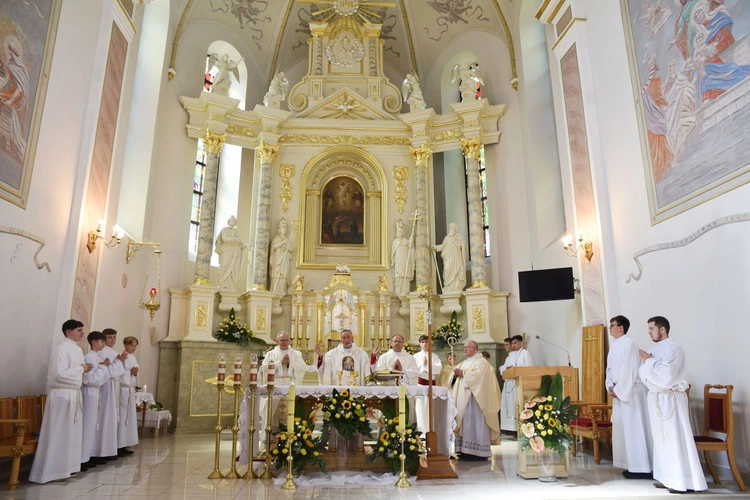 Radomyska świątynia jest jeszcze piękniejsza.
