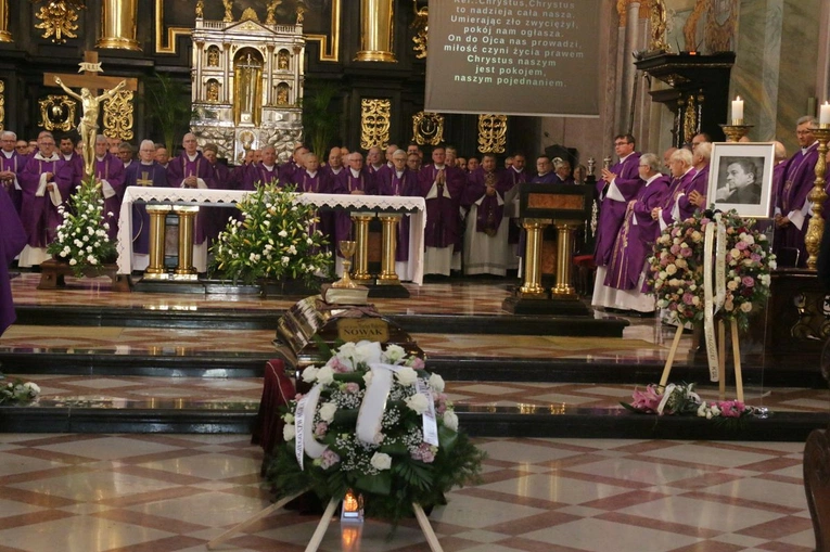 Pogrzeb ks. prof. Mariana Nowaka