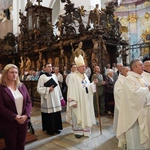 Pielgrzymka osób niepełnosprawnych, ich rodzin i przyjaciół do Henrykowa