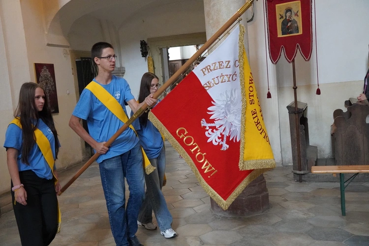 Pielgrzymka osób niepełnosprawnych, ich rodzin i przyjaciół do Henrykowa