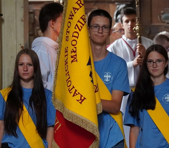 Pielgrzymka osób niepełnosprawnych, ich rodzin i przyjaciół do Henrykowa
