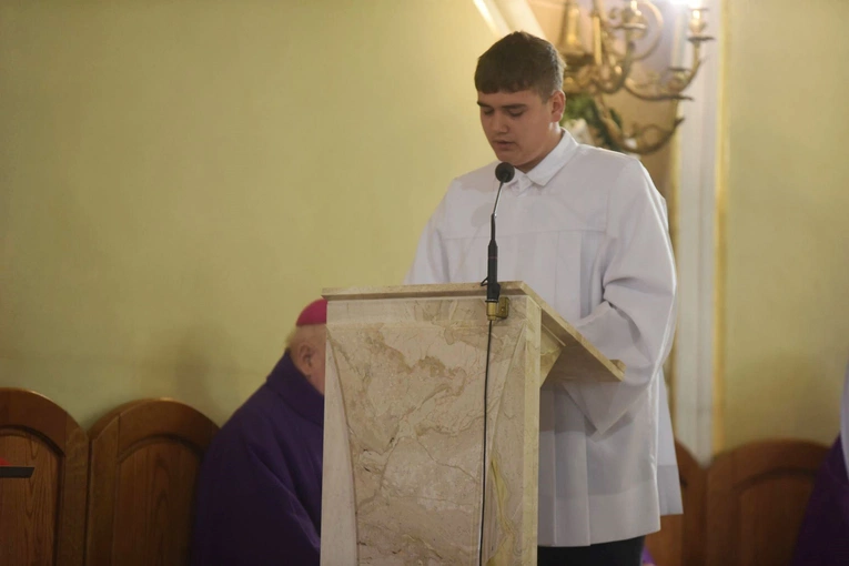 Pożegnanie abp. Józefa Kowalczyka w Jadownikach Mokrych