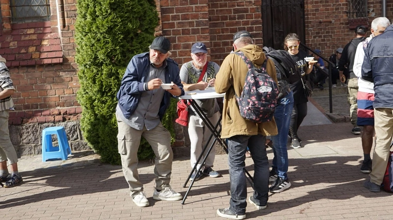 Trzecie urodziny Boskiego Prysznica