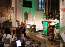 Uwielbienie z Emmanuelem