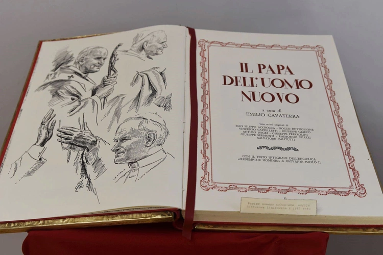 Muzeum pamięci abp. Zygmunta Zimowskiego w Kupieninie