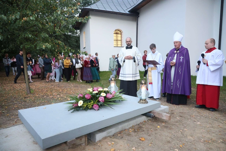 Poświęcenie wyremontowanej świątyni w Kamionce Wielkiej