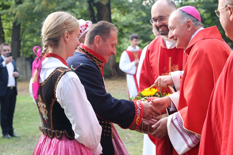 Poświęcenie wyremontowanej świątyni w Kamionce Wielkiej