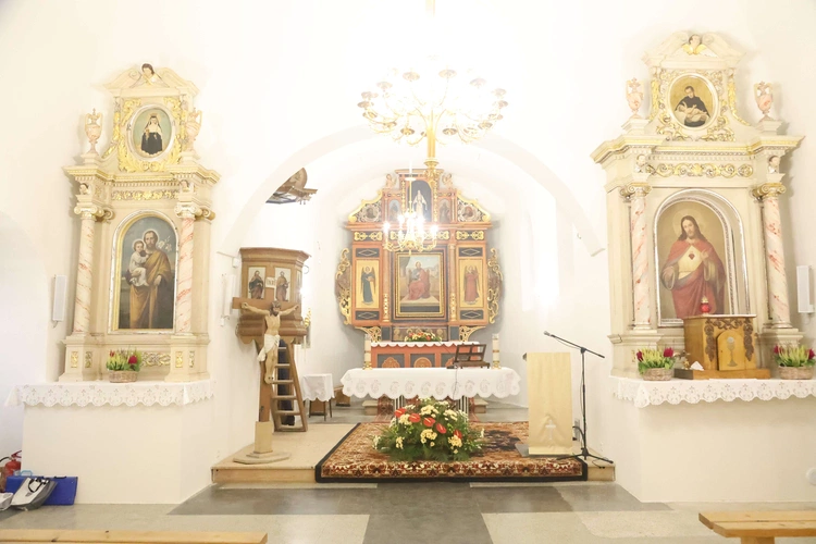 Poświęcenie wyremontowanej świątyni w Kamionce Wielkiej