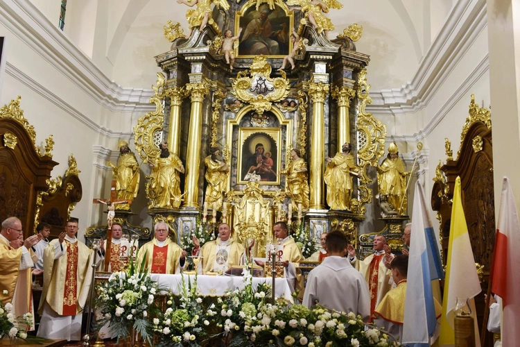700 lat parafii św. Idziego Opata w Zakliczynie - Msza św. 