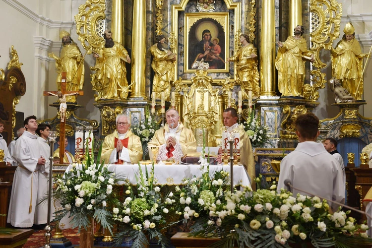 700 lat parafii św. Idziego Opata w Zakliczynie - Msza św. 