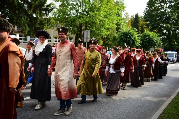 Kudowa brzmi Moniuszką