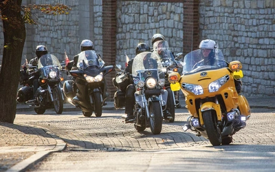 „Od krzyża do krzyża, od Bałtyku do Tatr”. Motocykliści pielgrzymują