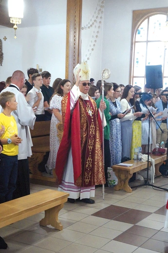  Arcybiskup senior Wiktor Skworc modlił się z oazowiczami w Koniakowie.