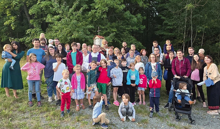W wakacyjnej oazie uczestniczyło 55 osób. 15-dniowa formacja miała służyć pogłębieniu więzi z Panem Bogiem i relacji między małżonkami.