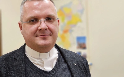 – W wielu miejscach rodzice, a także pełnoletnia młodzież ze szkół ponadpodstawowych, złożyli prośby o sfinansowanie drugiej lekcji religii – informuje ks. Andrzej Jasnos.
