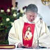 Ks. Jan Mirek kontynuuje dzieło swoich poprzedników. 