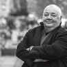 Muzyk o unikalnym głosie, charyzmie i sercu, nigdy nie grał „dla fajerwerków” i pustej sławy.
