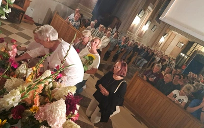 Oddali się w opiekę Matce Bożej