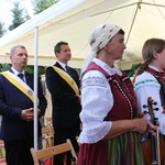 Modlitwa przy kaplicy w Opocznie 