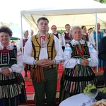 Modlitwa przy kaplicy w Opocznie 