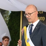 Modlitwa przy kaplicy w Opocznie 