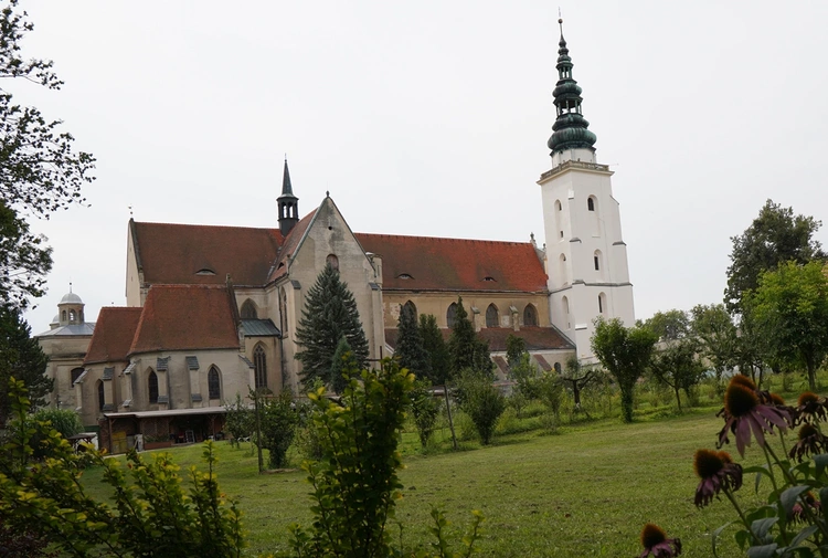 Henrykowskie zakamarki