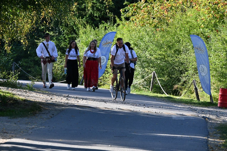 Wędrowanie z dobrym celem 