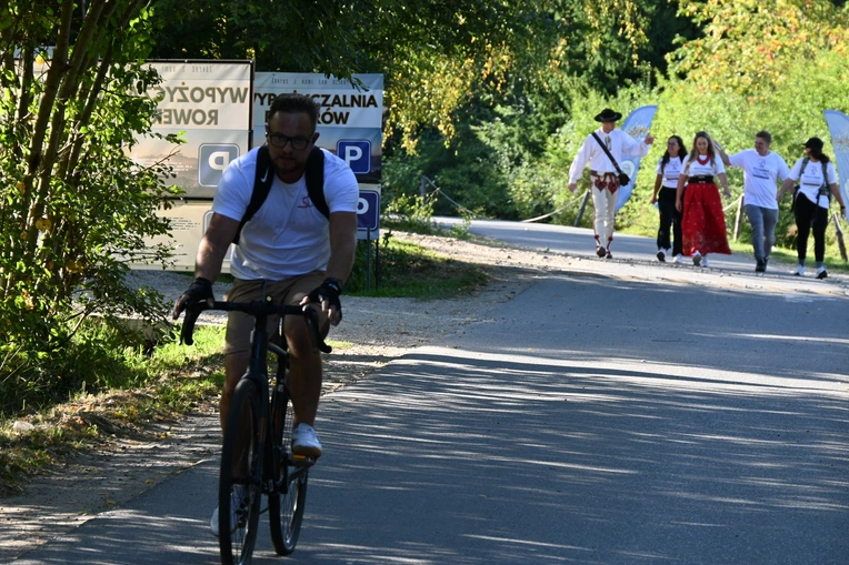 Wędrowanie z dobrym celem 