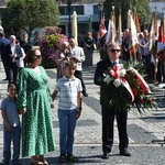 Polowa Msza św. przy katedrze na 45 lat Solidarności