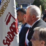 Polowa Msza św. przy katedrze na 45 lat Solidarności
