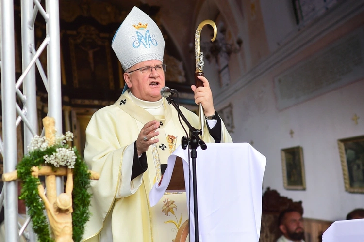 Odpust Matki Bożej Królowej Pokoju