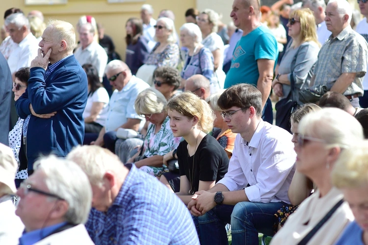 Odpust Matki Bożej Królowej Pokoju