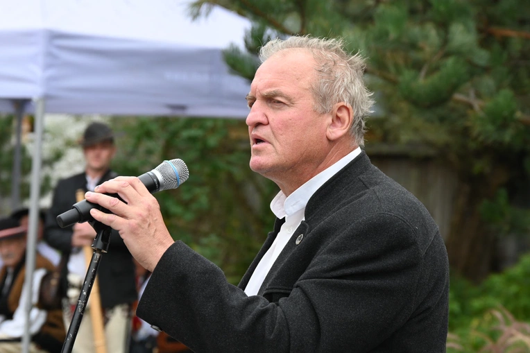 Odsłonięcie pomnika Stefana Banacha 