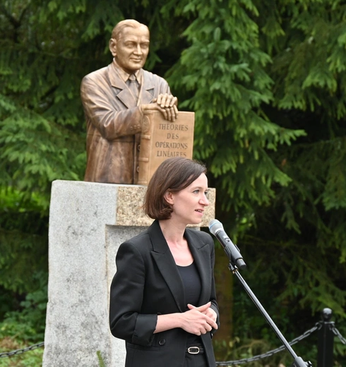 Odsłonięcie pomnika Stefana Banacha 