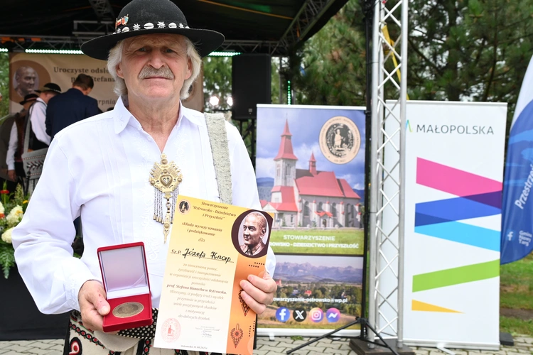 Odsłonięcie pomnika Stefana Banacha 