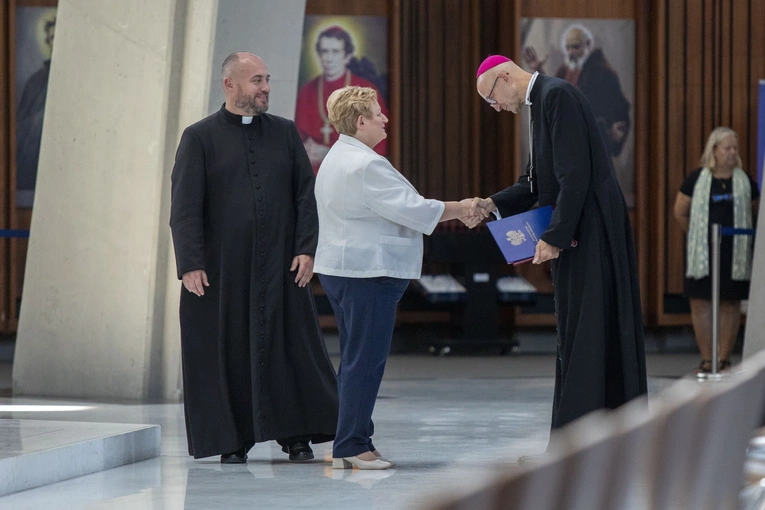 Odprawa katechetyczna w Świątyni Opatrzności Bożej