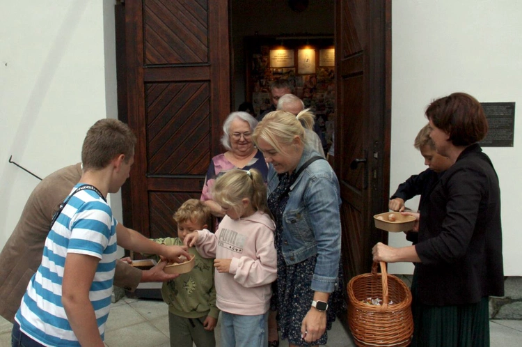 Msza św. w I rocznicę śmierci ks. Tomasza Horaka w sanktuarium Maria Hilf k. Zlatych Hor