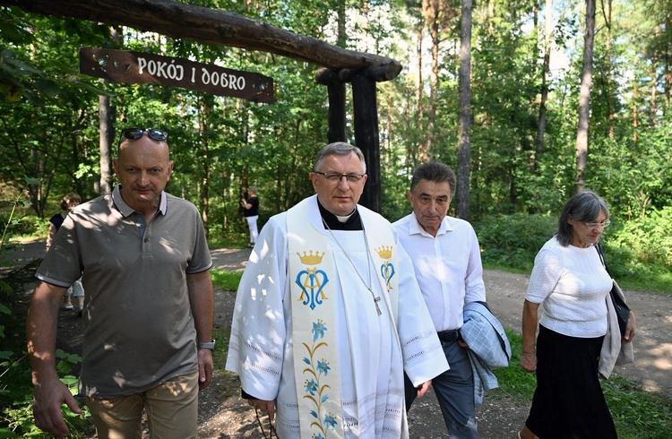 Ratująca siła wspólnoty