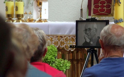 Był częścią tego miejsca