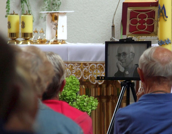 Msza św. w I rocznicę śmierci ks. Tomasza Horaka w sanktuarium Maria Hilf k. Zlatych Hor