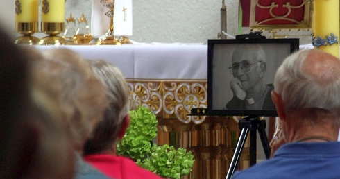 Był częścią tego miejsca