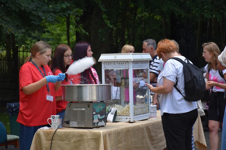 Otwarci na świat 2025